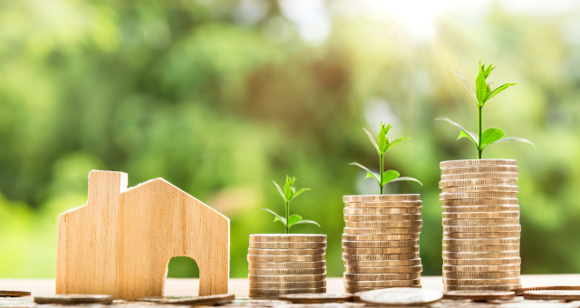 strategie per aumentare il valore della tua casa. una casa con gruzzoletti sempre più grandi di monete